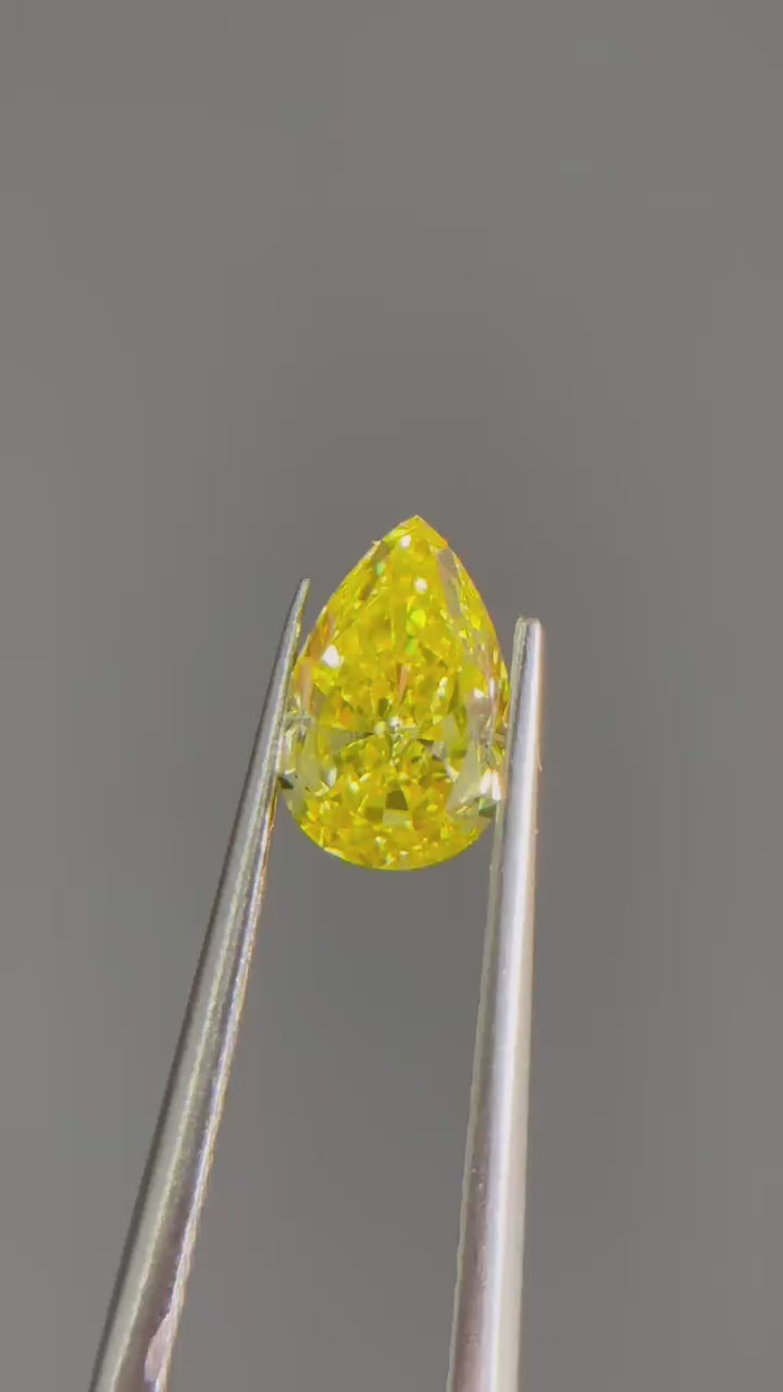 1ct Pear Cut Fancy Intense VVS2 Excellent